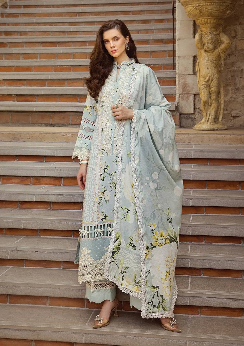 img_elaf_prints_chikankari_lawn_24_awwal_boutique