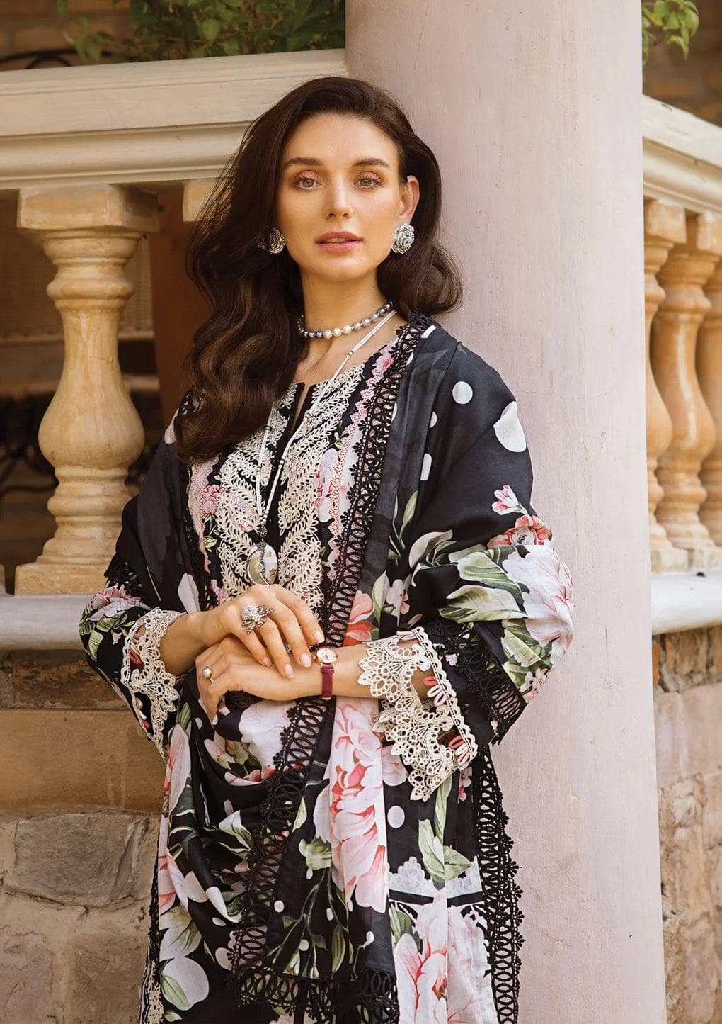 img_elaf_prints_chikankari_lawn_24_awwal_boutique