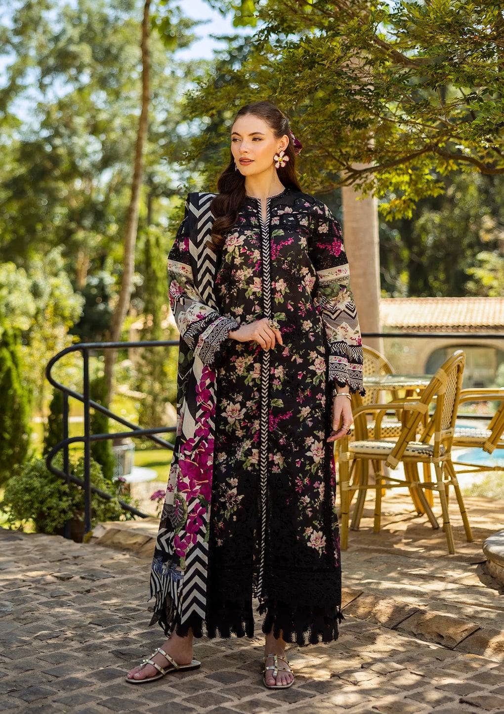 img_elaf_chikankari_awwal_boutique