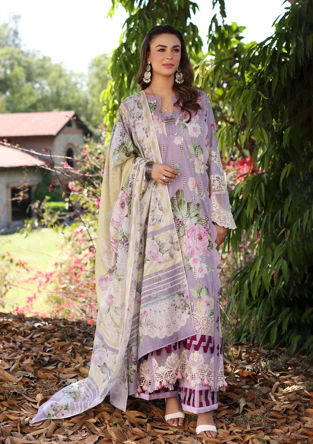 img_elaf_chikankari_awwal_boutique