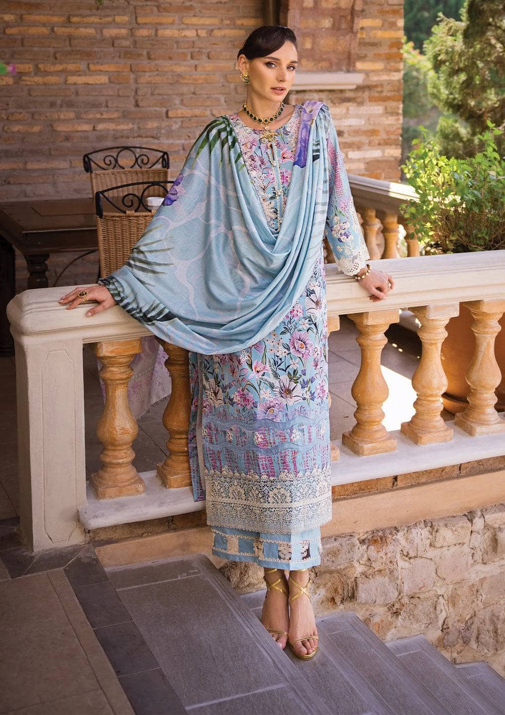 img_elaf_prints_chikankari_lawn_24_awwal_boutique
