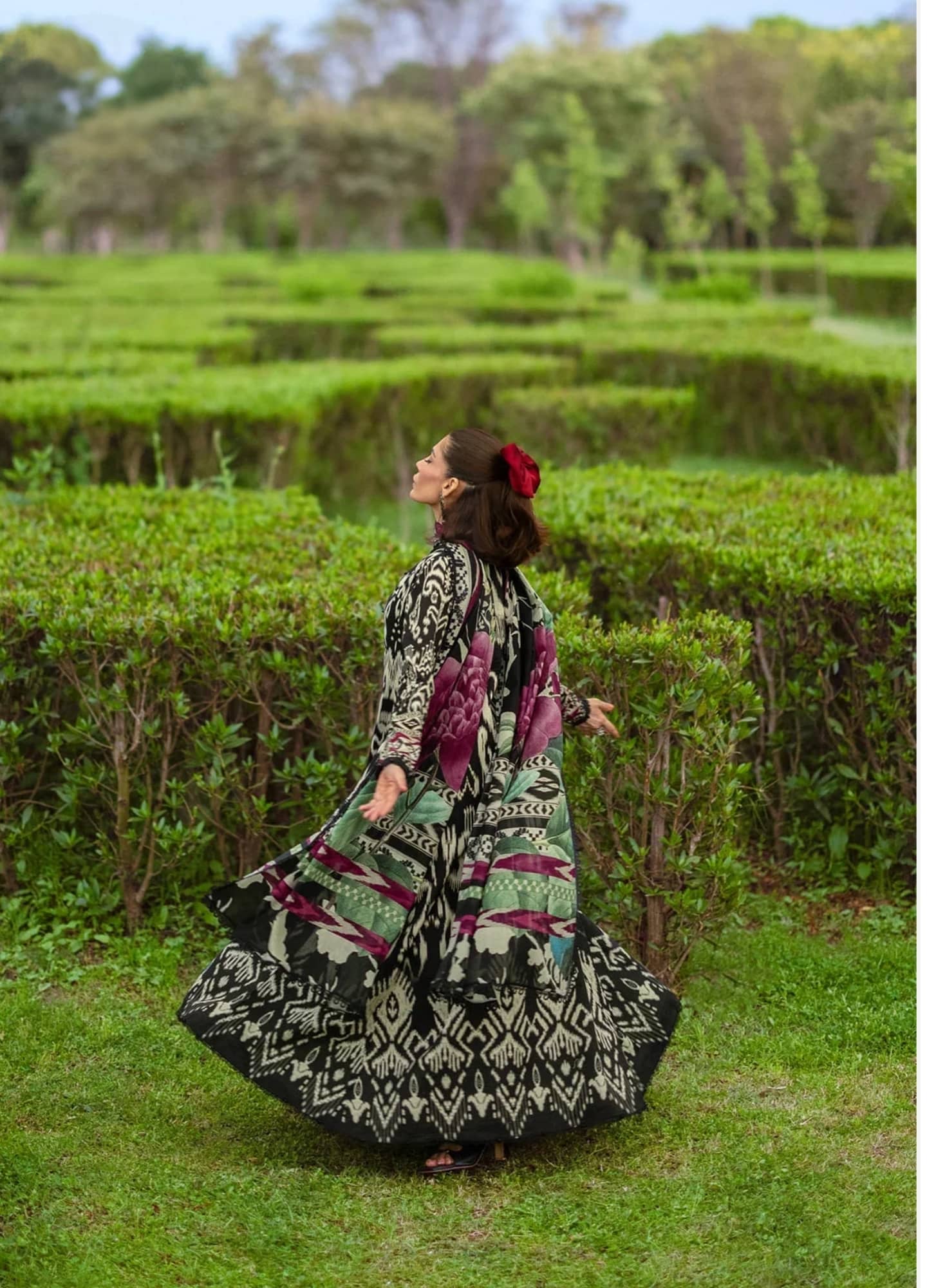 Elaf Bridgerton Prints -1B REGINA