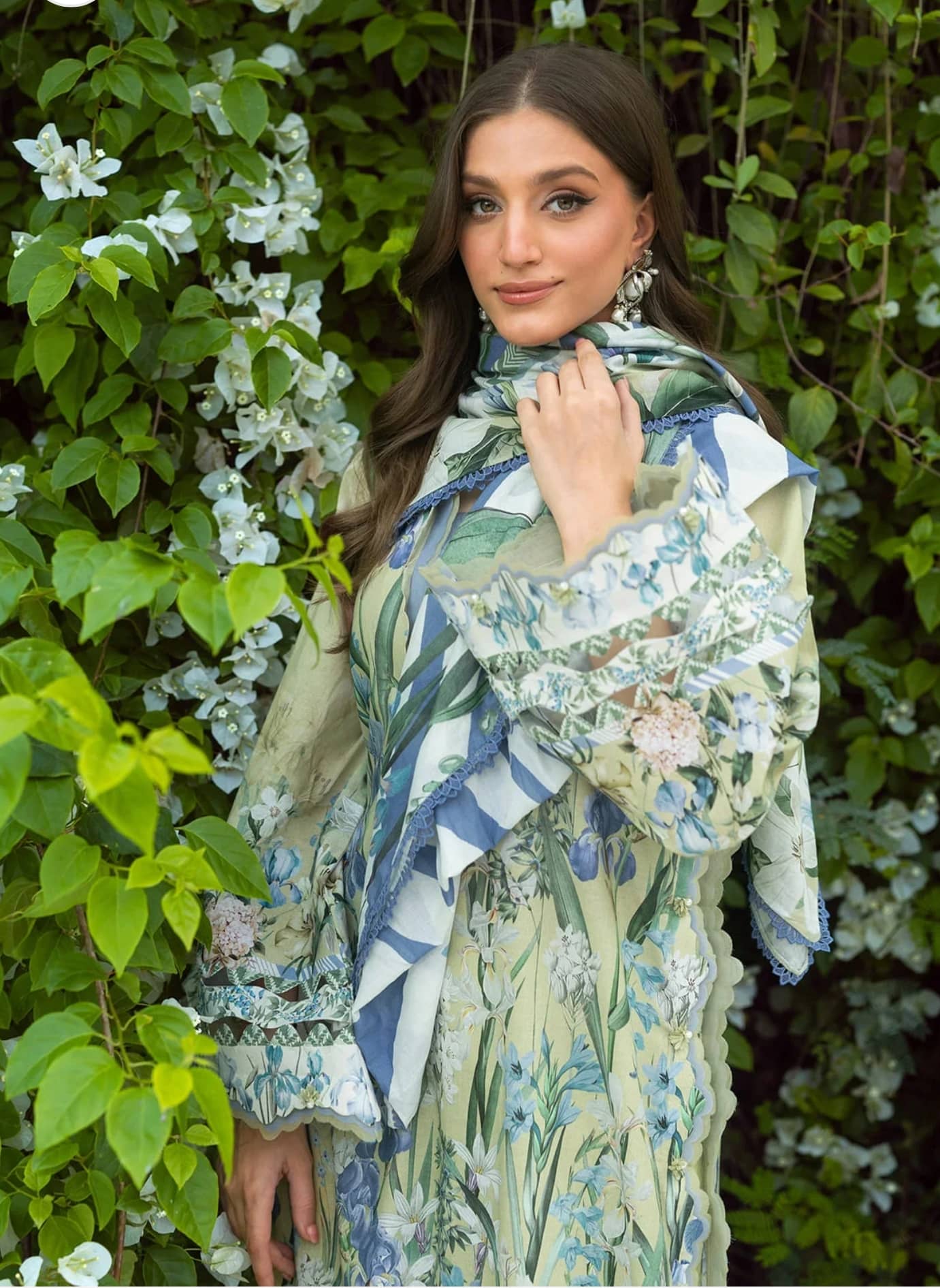 Elaf Bridgerton Prints -2A GARDEN AFFAIR