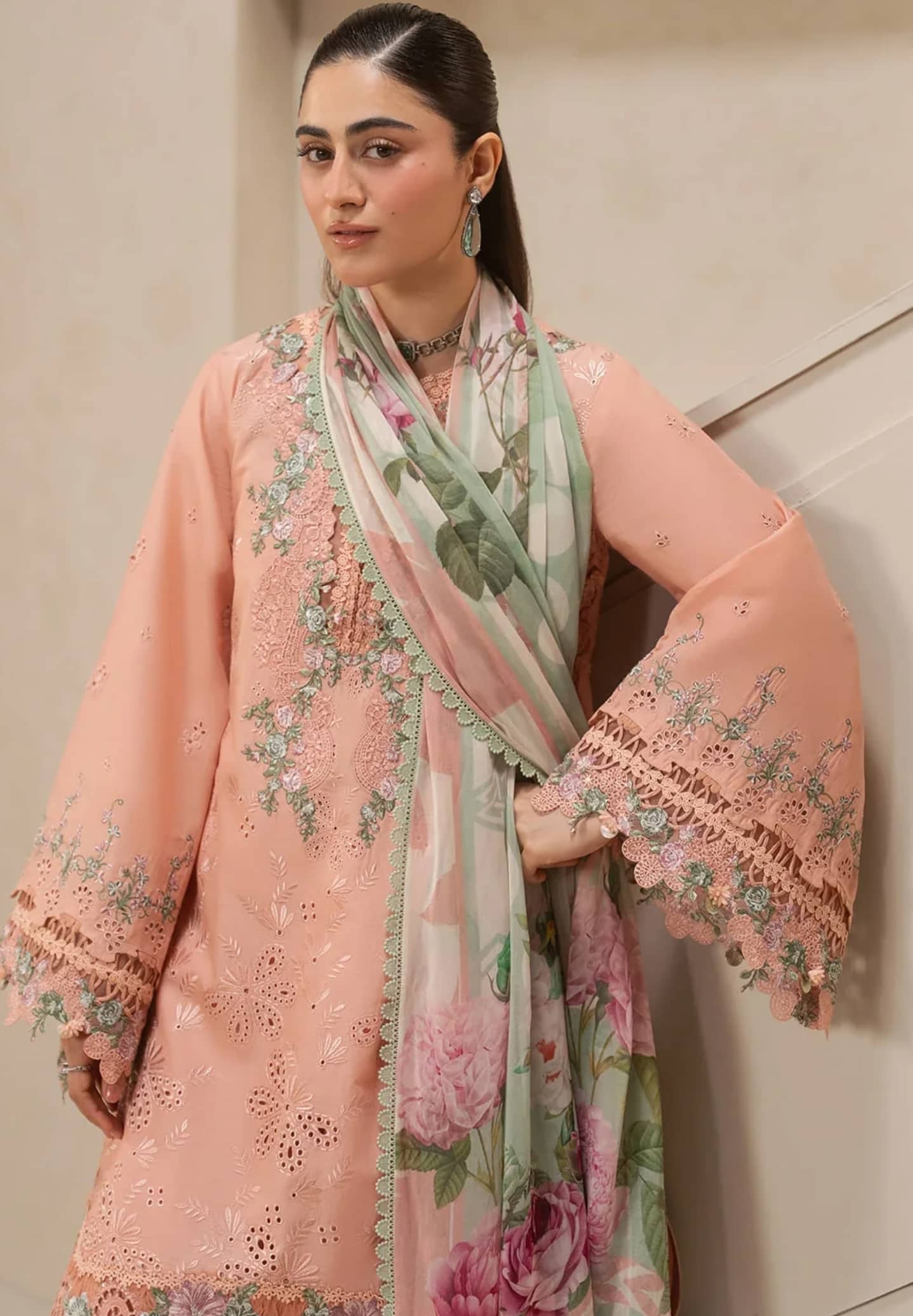 img_elaf_e_craft_lawn_awwal_boutique