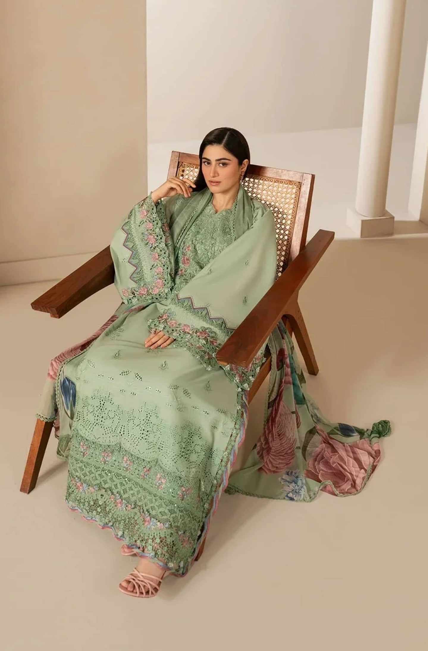 img_elaf_e_craft_lawn_awwal_boutique