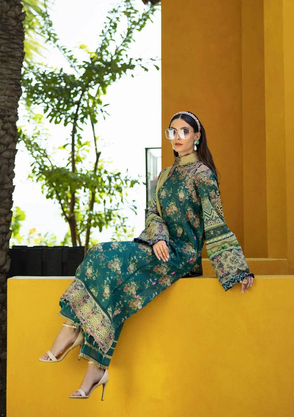 img_elaf_signature_lawn_24_awwal_boutique