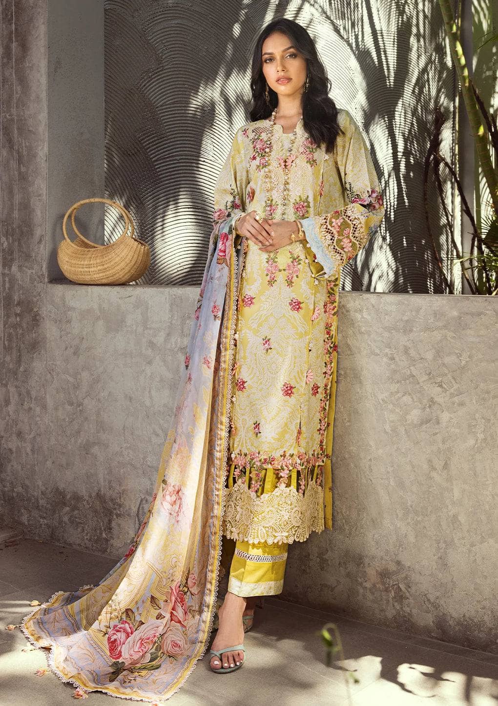 img_elaf_signature_lawn_24_awwal_boutique