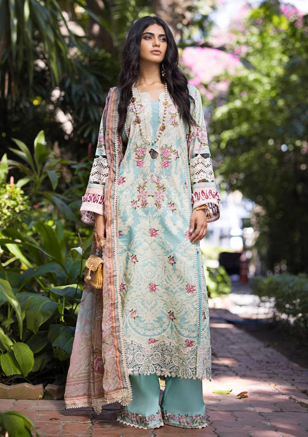 img_elaf_signature_lawn_24_awwal_boutique