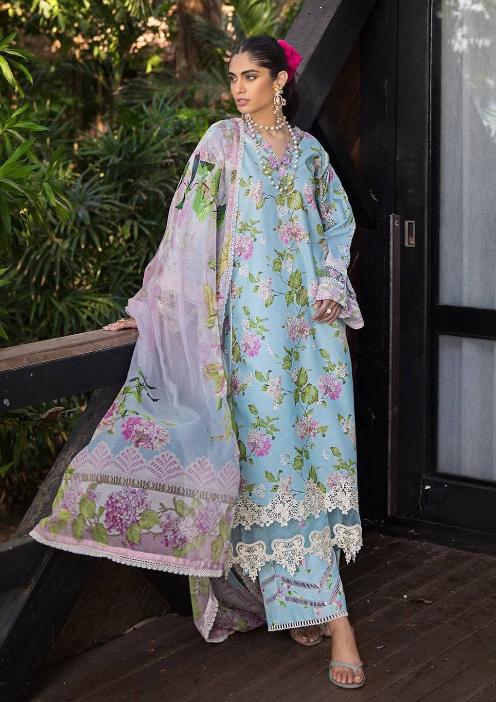 img_elaf_signature_lawn_24_awwal_boutique