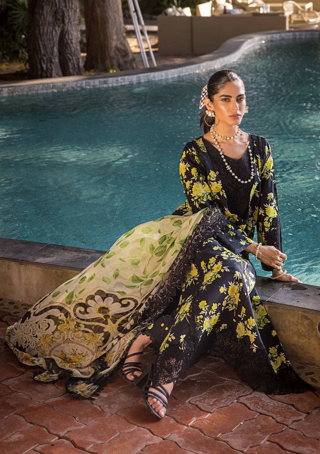 img_elaf_signature_lawn_24_awwal_boutique