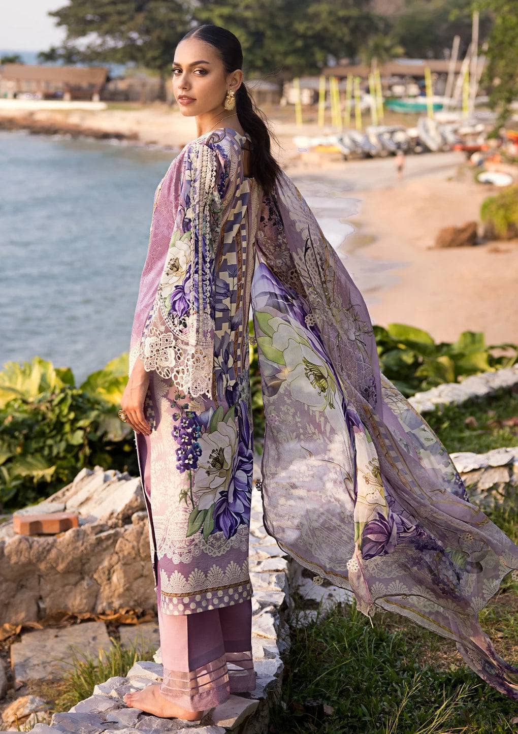 img_elaf_signature_lawn_24_awwal_boutique