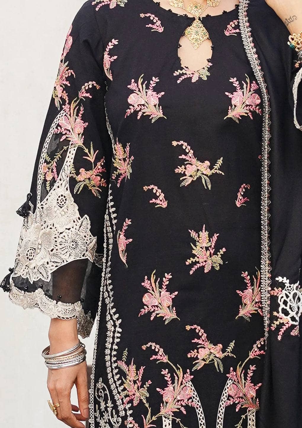 img_elaf_winter_23_awwal_boutique