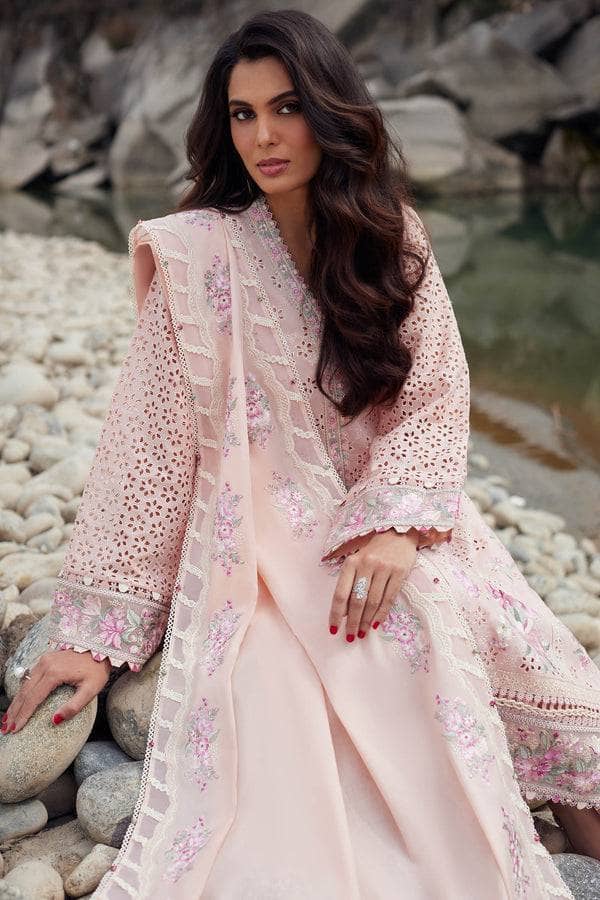 img_elan_lawn_24_awwal_boutique
