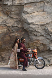 img_elan_lawn_24_awwal_boutique