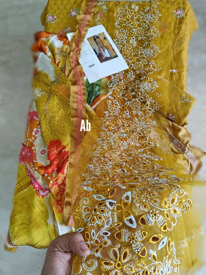 img_open_pic_elan_lawn_23_awwal_boutique
