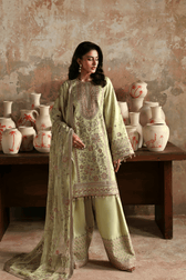 img_emaan_adeel_silk_awwal_boutique