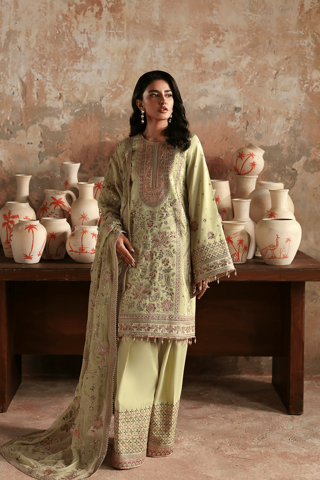 img_emaan_adeel_silk_awwal_boutique
