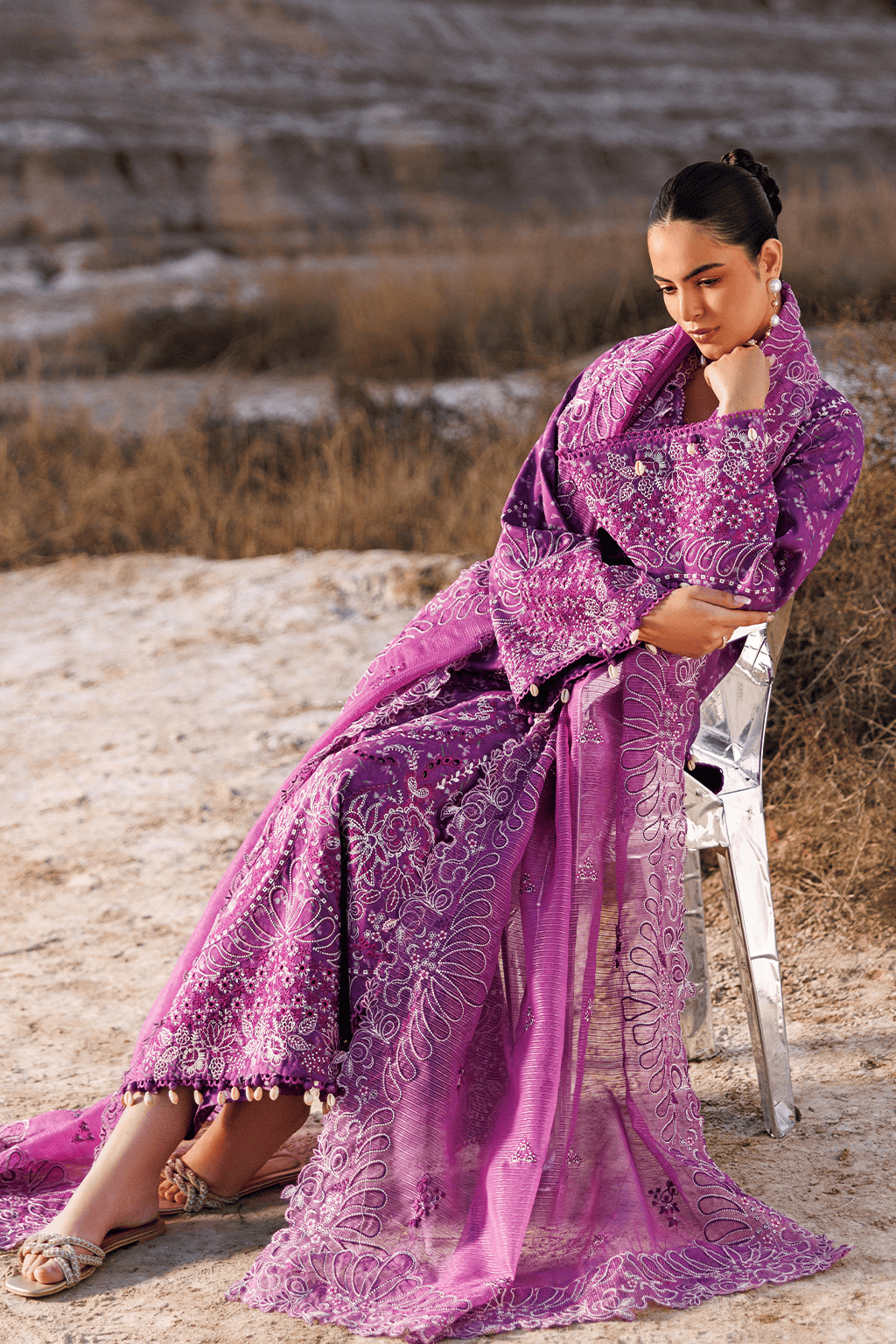 img_emaan_adeel_sunlit_groove_lawn_awwal_boutique