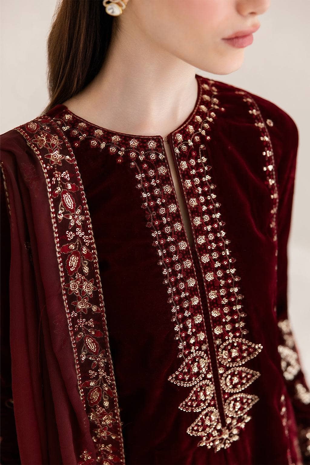 Emaan Adeel Velvet 26/Corinne