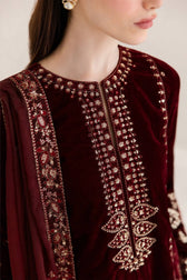 Emaan Adeel Velvet 26/Corinne