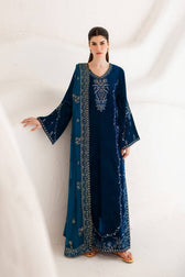 img_emaan_adeel_velvet_collection_awwal_boutique