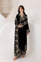 Emaan Adeel Velvet 26/Vera