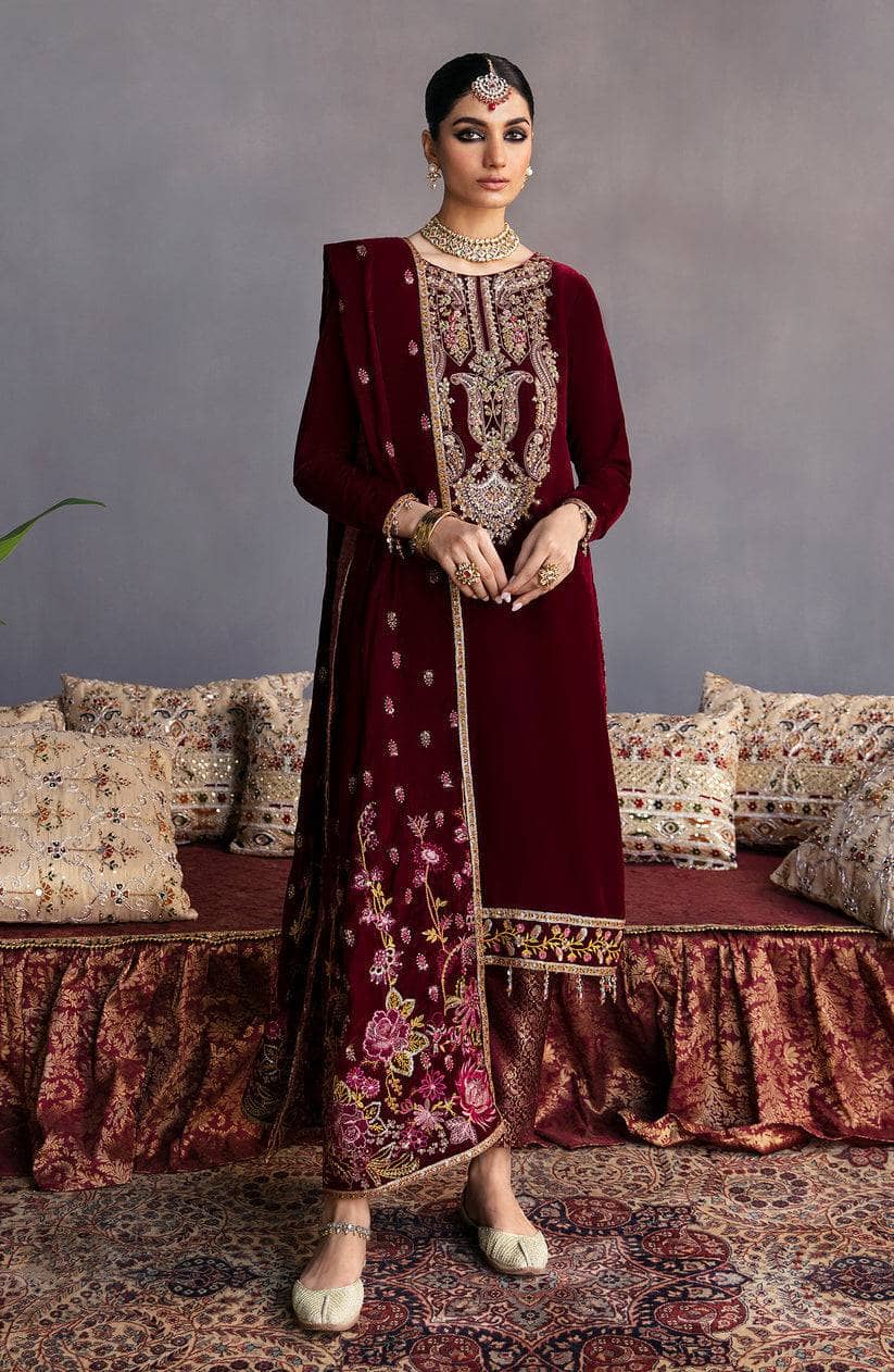 ing_emaan_adeel_velvet_awwal_boutique