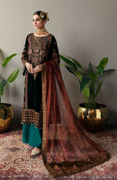 ing_emaan_adeel_velvet_awwal_boutique