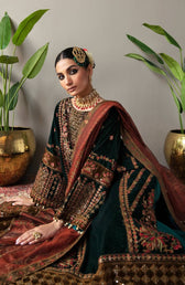 ing_emaan_adeel_velvet_awwal_boutique