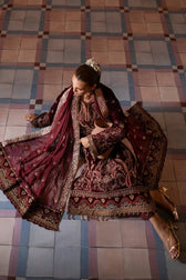 img_emaan_adeel_velvet_awwal_boutique