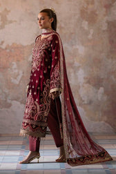 img_emaan_adeel_velvet_awwal_boutique