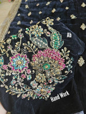 img_emaan_adeel_velvet_awwal_boutique