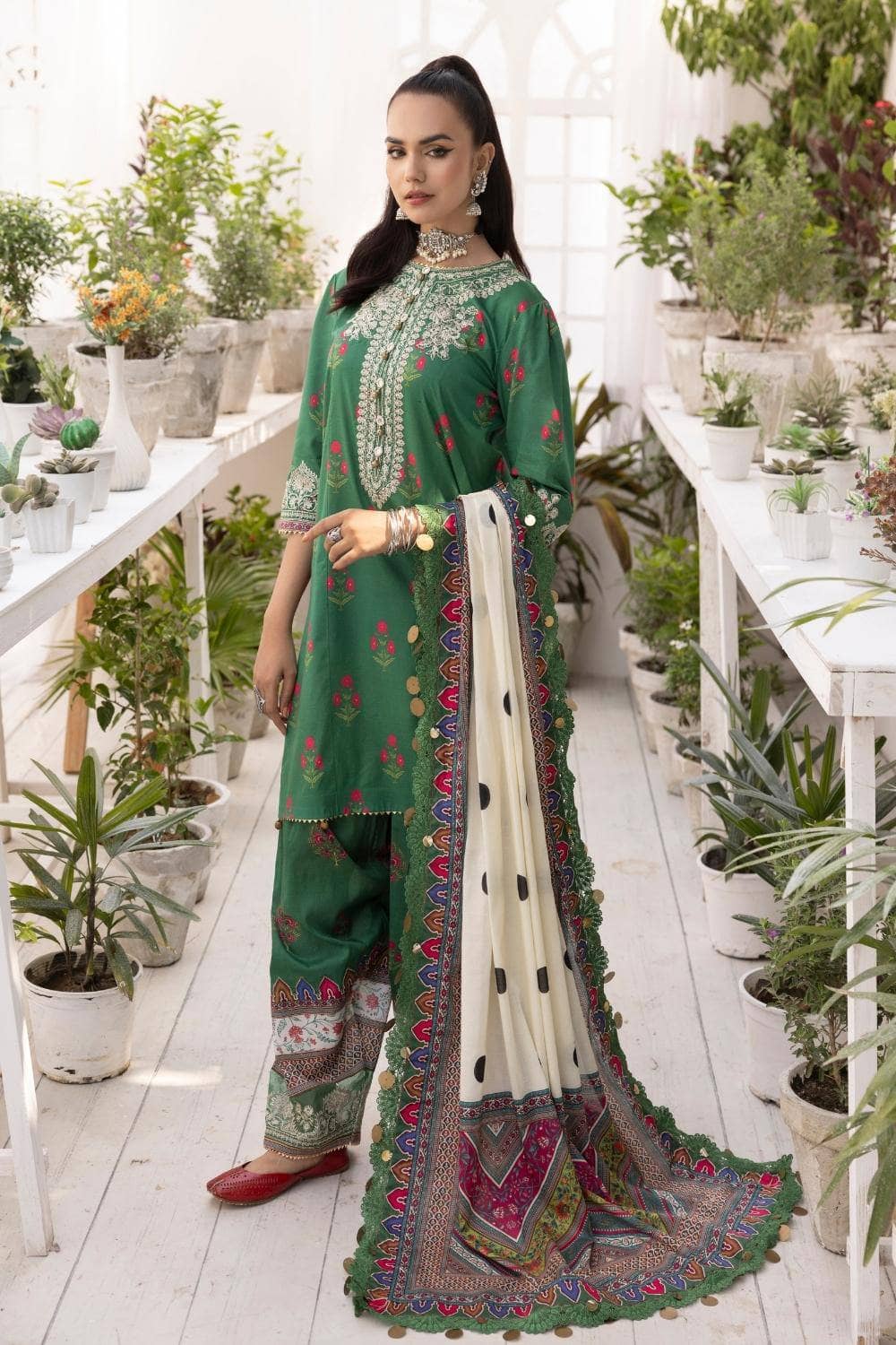 img_faiza_faisal_ittehad_lawn_23_awwal_boutique