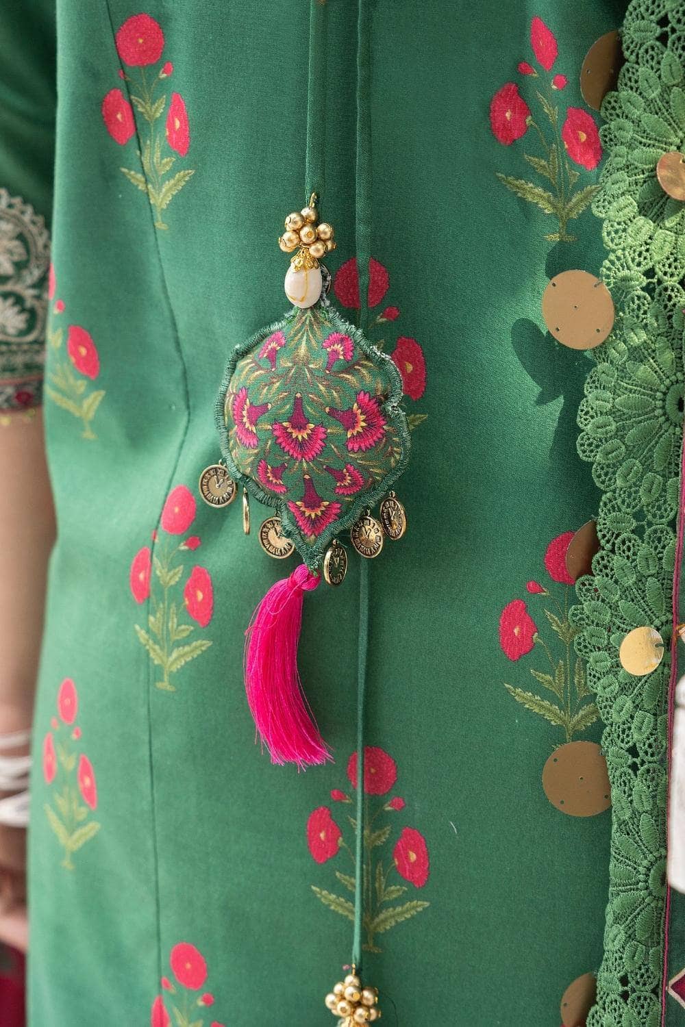 img_faiza_faisal_ittehad_lawn_23_awwal_boutique