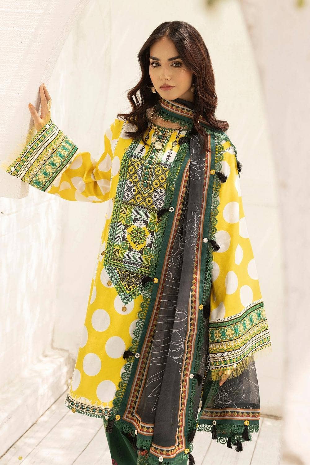img_faiza_faisal_ittehad_lawn_23_awwal_boutique