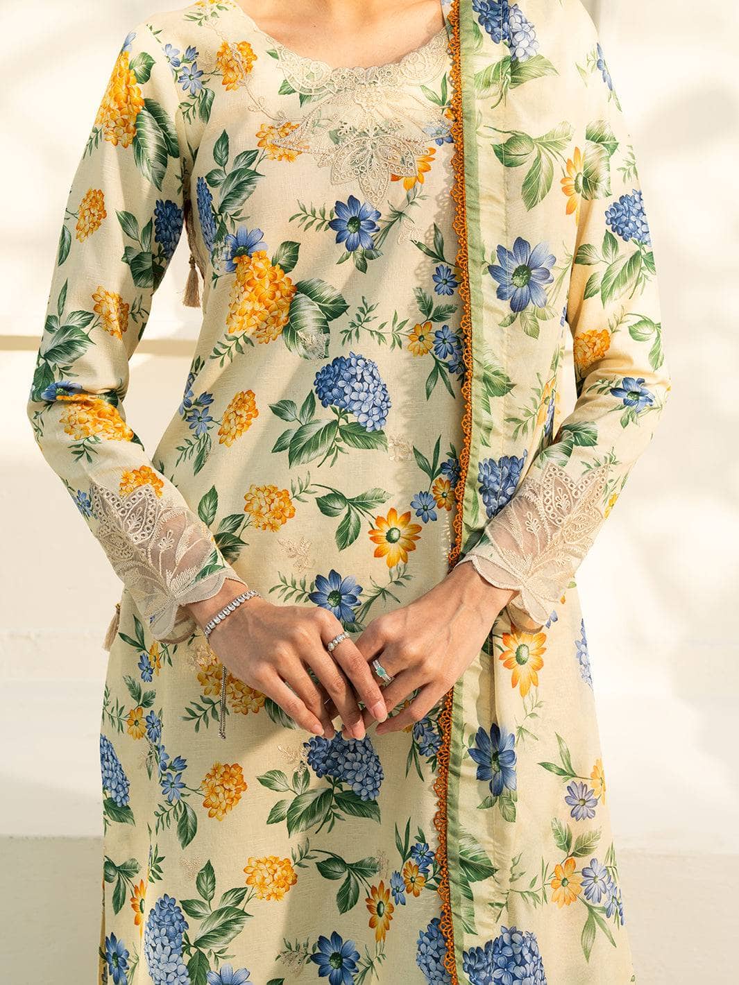 img_faiza_faisal_by_ittehad_awwal_boutique