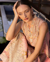 img_faiza_saqlain_lawn_tara_sutaria_awwal_boutique