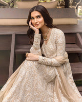 img_faiza_saqlain_lawn_tara_sutaria_awwal_boutique