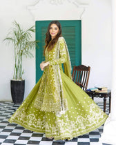 img_faiza_saqlain_nira_wedding_awwal_boutique