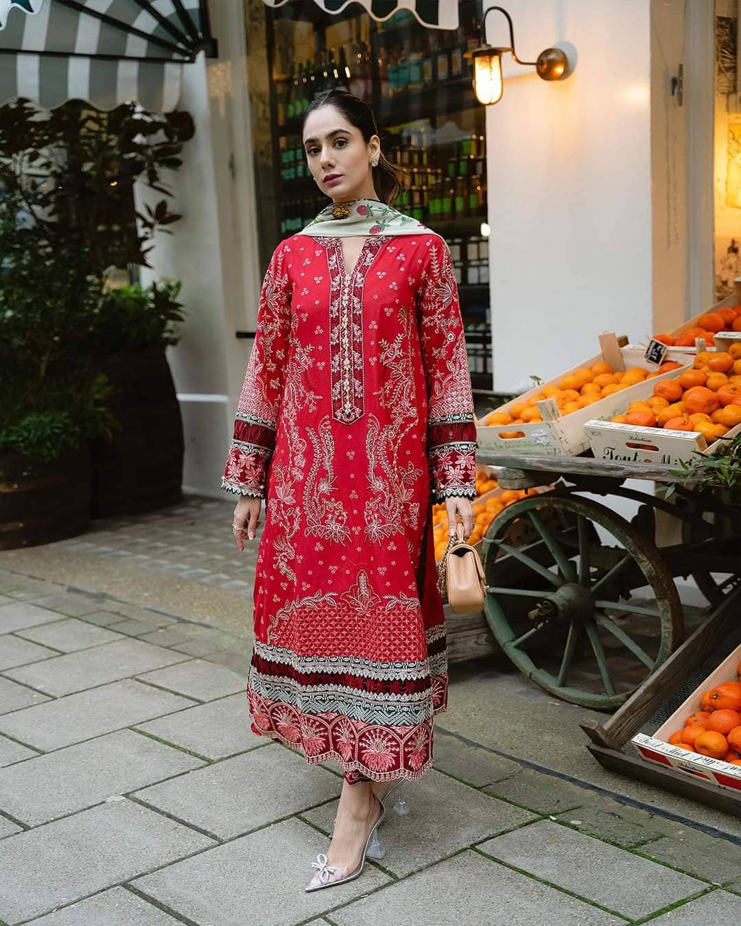 img_faiza_saqlain_awwal_boutique