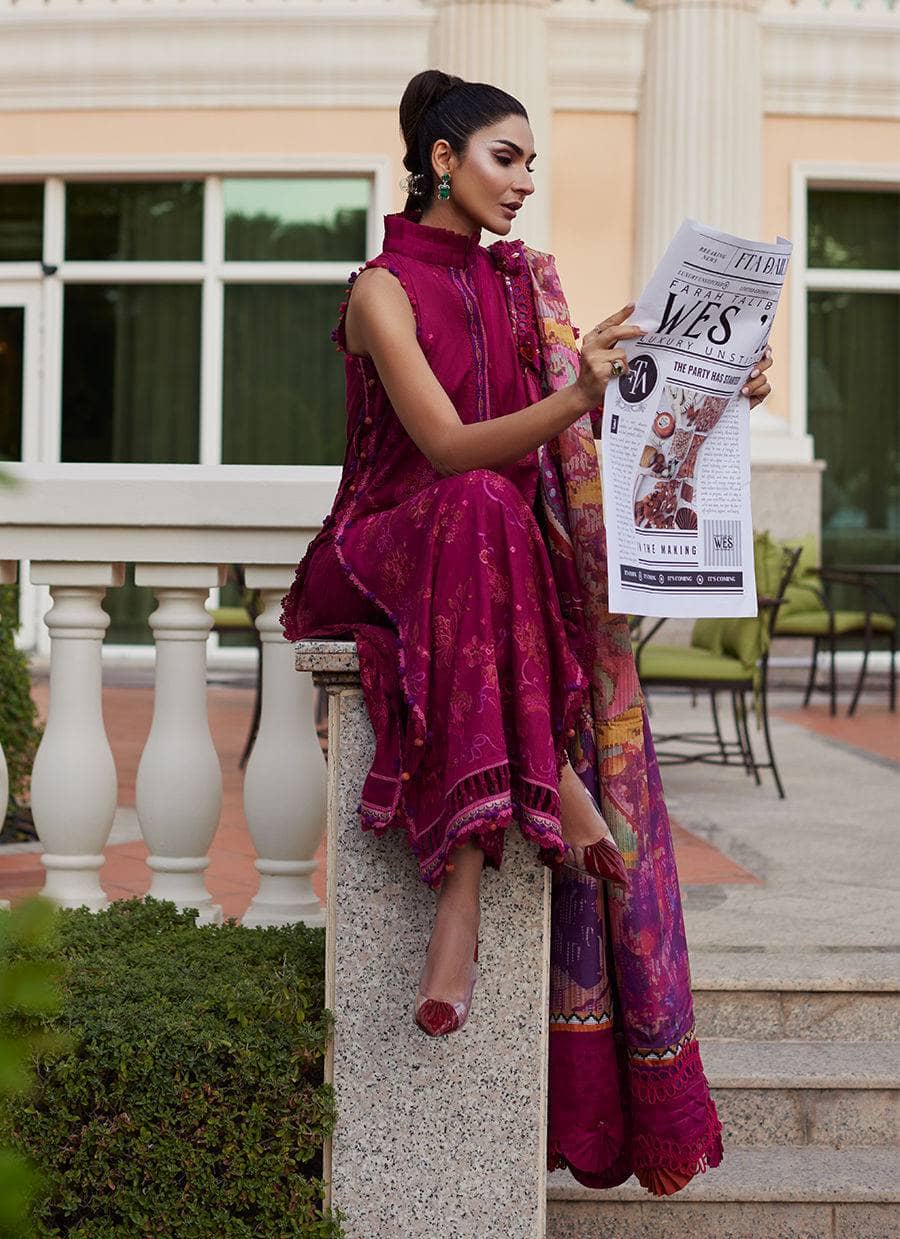 img_farah_talib_aziz_lawn_awwal_boutique