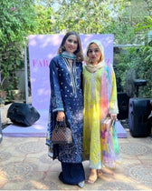 img_farah_talib_aziz_lawn_24_awwal_boutique