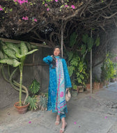 img_farah_talib_aziz_lawn_24_awwal_boutique
