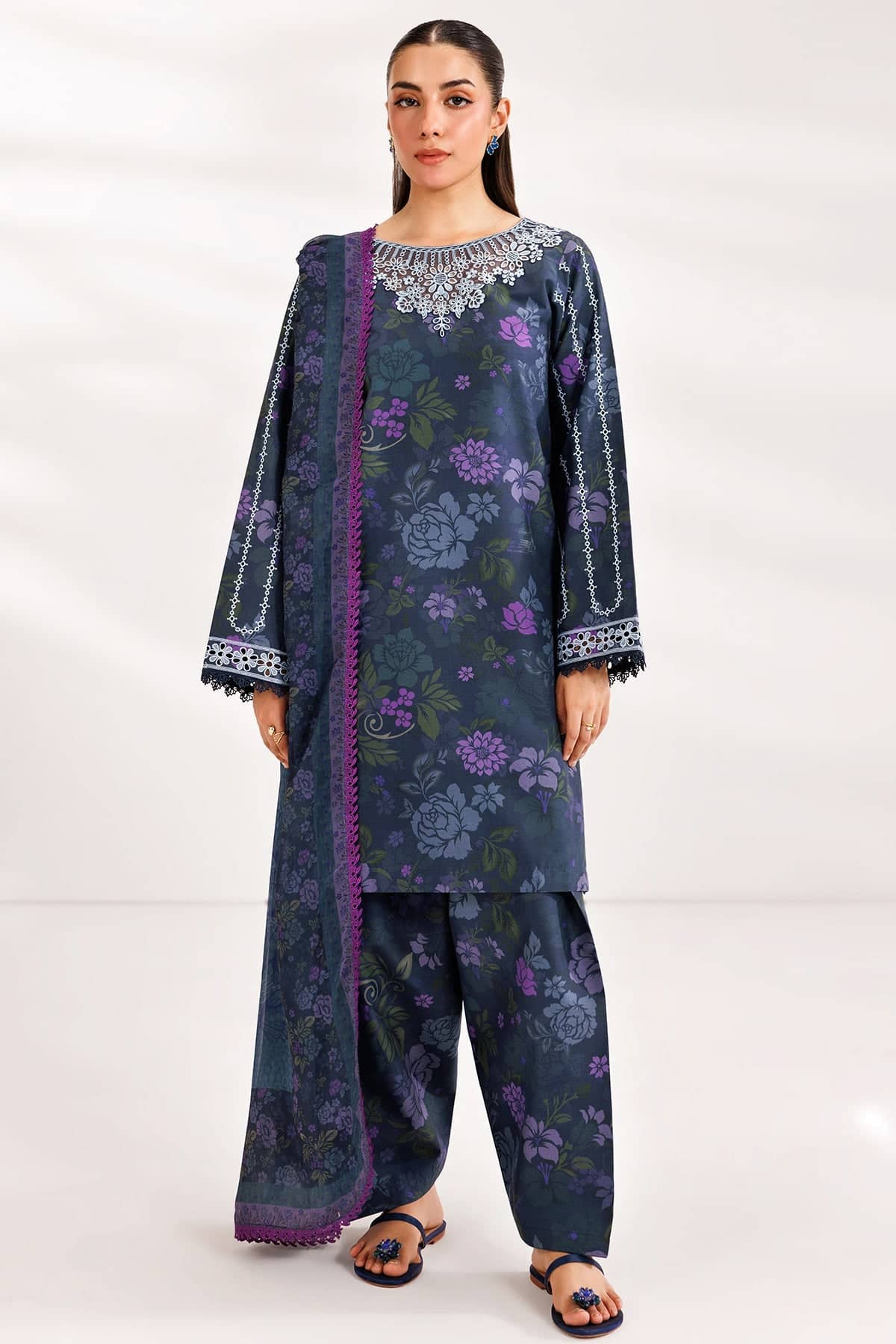 Farasha Essentials/Forest Moss