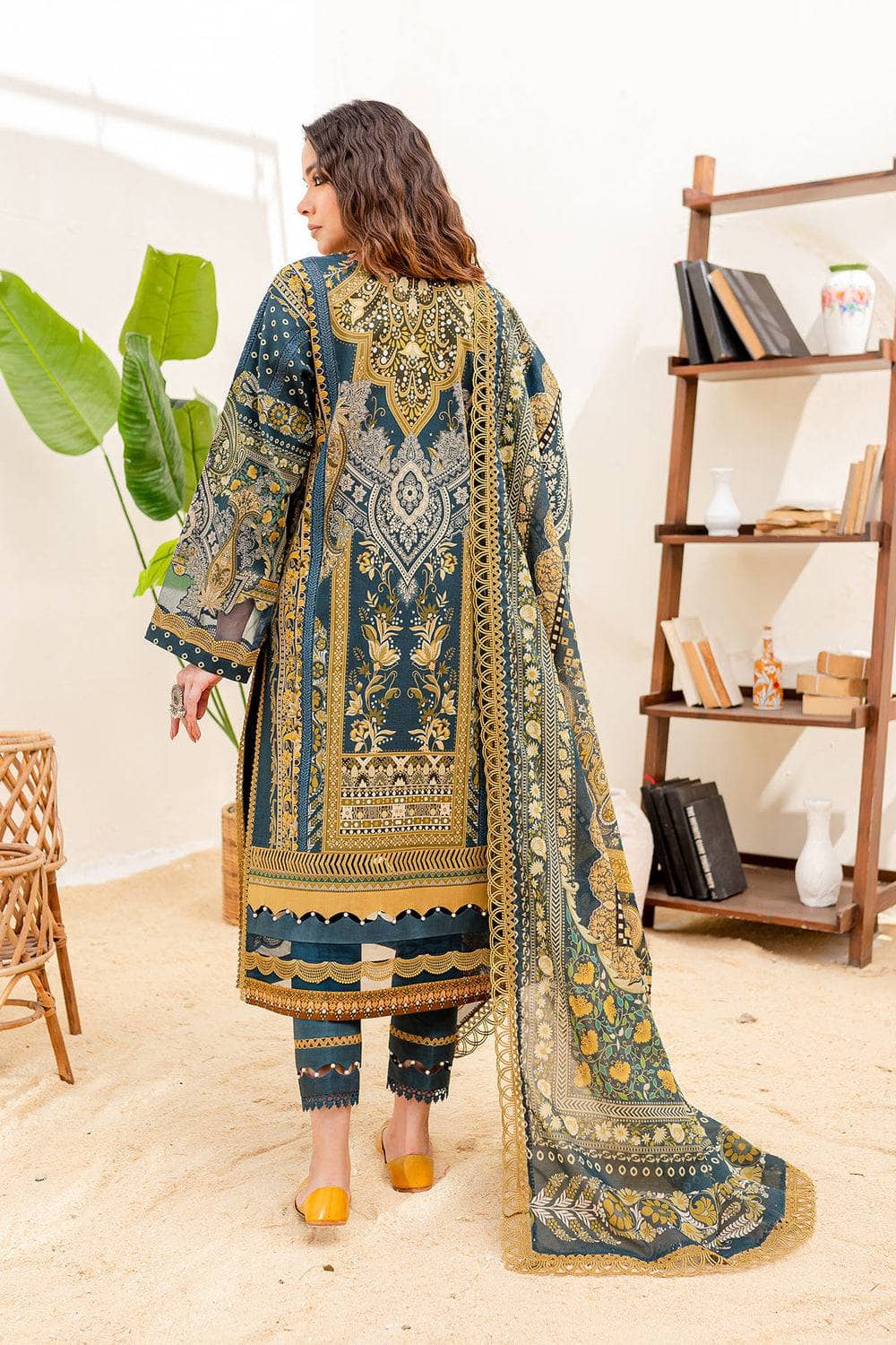 img_firdous_lawn_vol_2_awwal_boutique
