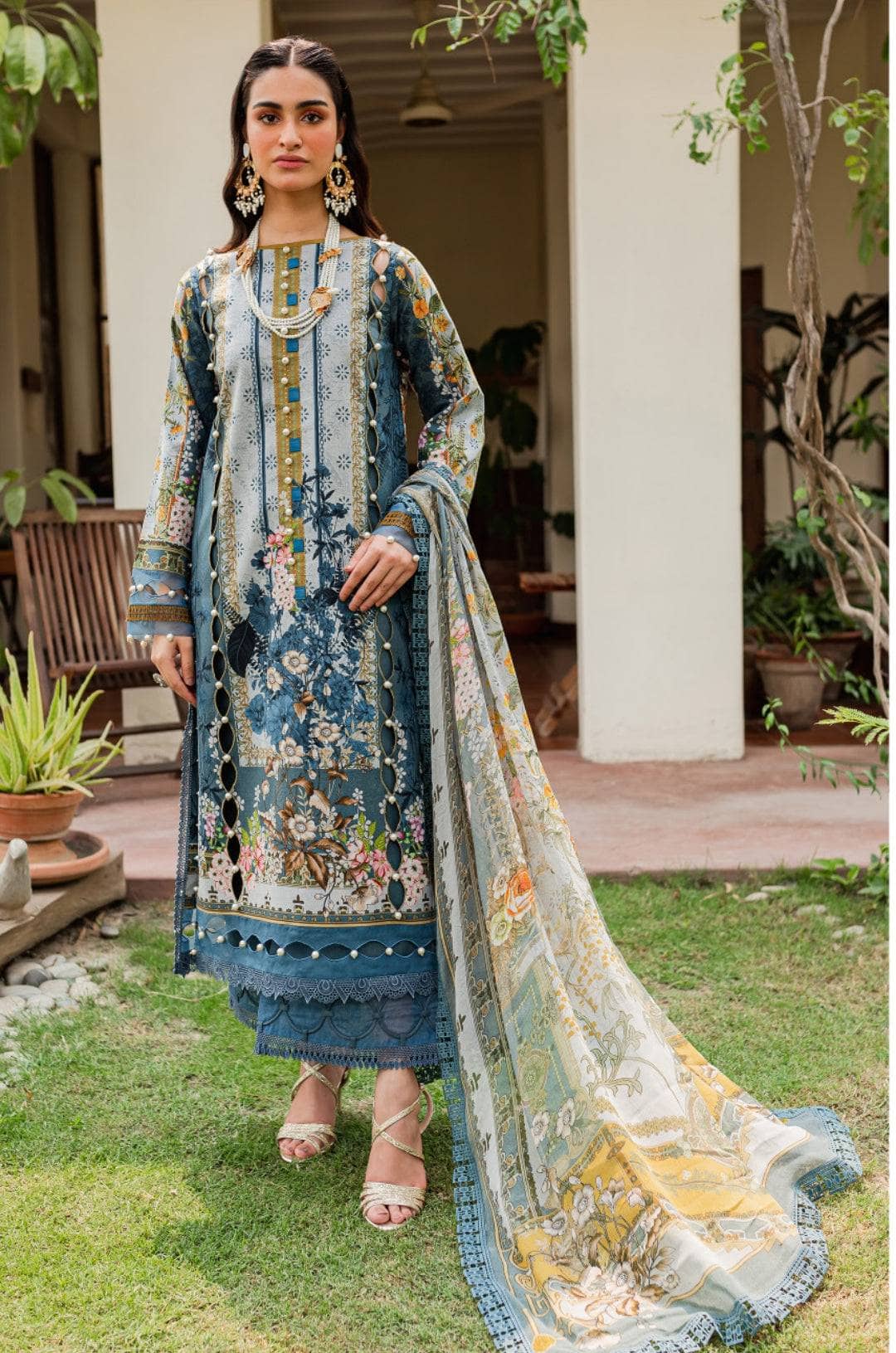 img_firdous_lawn_awwal_boutique