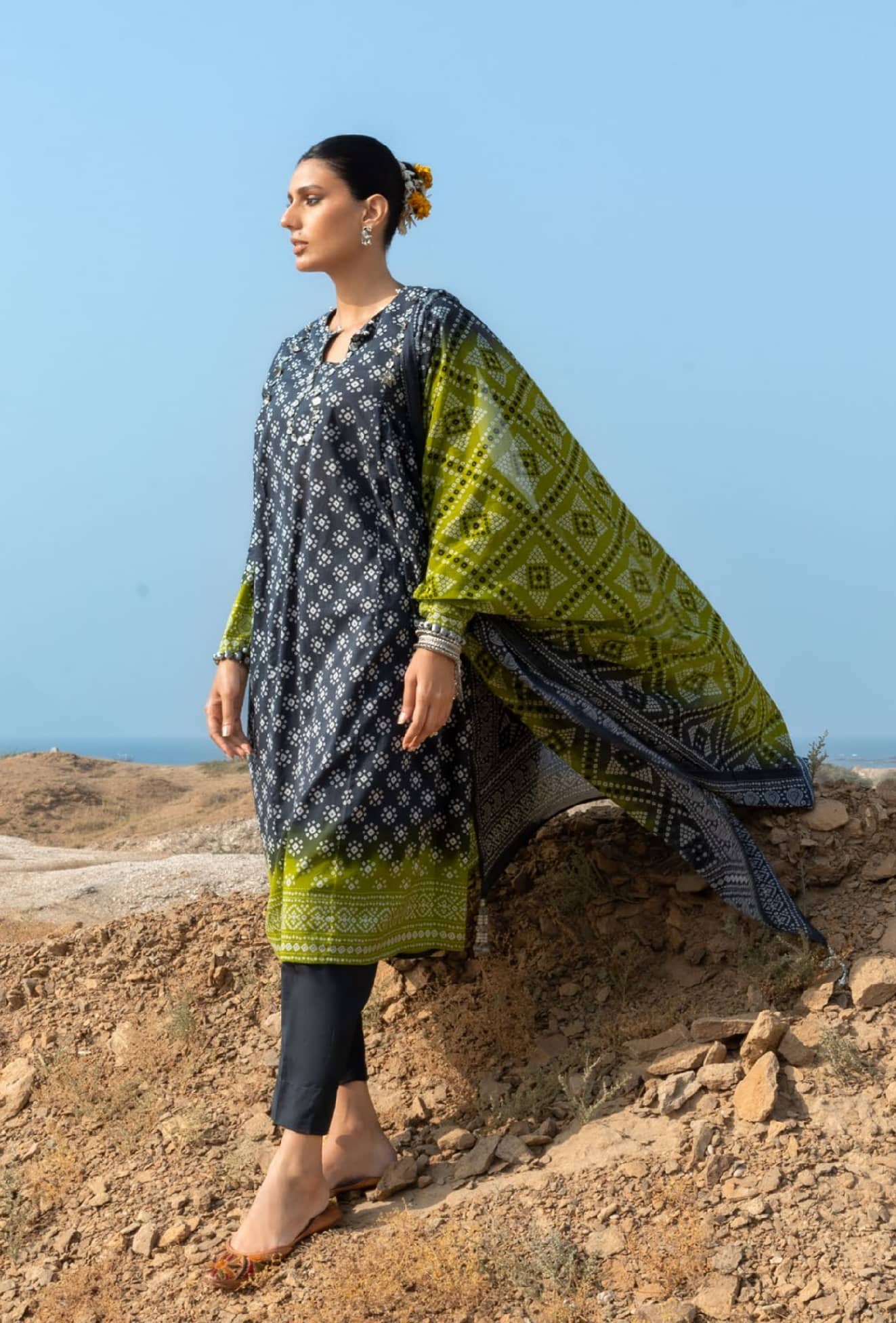 img_gul_ahmed_chunari_awwal_boutique