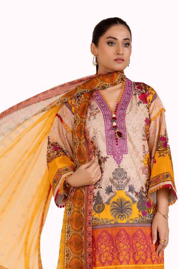 img_gul_ahmed_lawn_24_awwal_boutique