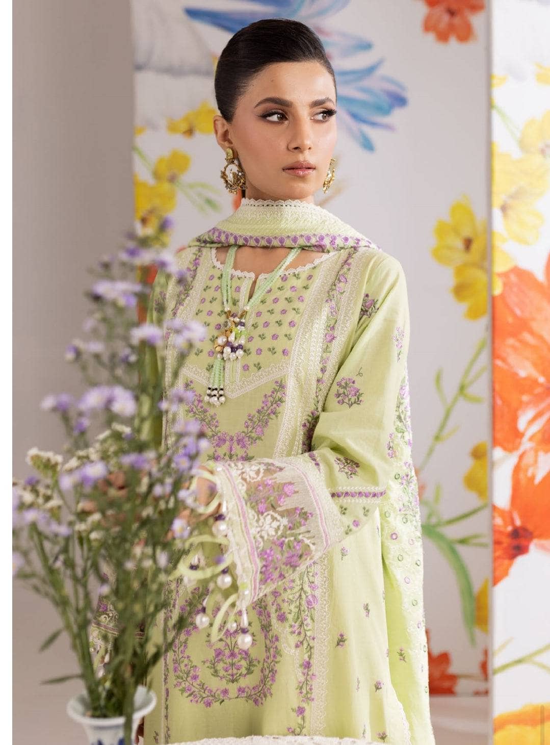 Img_gul_ahmed_24_awwal_boutique