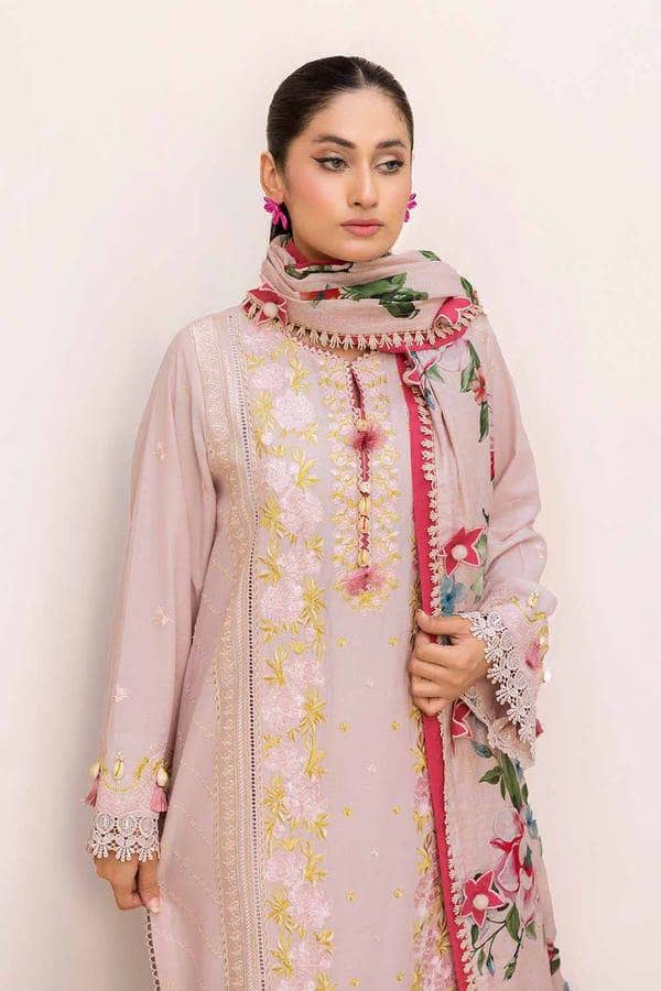 img_gul_ahmed_lawn_awwal_boutique